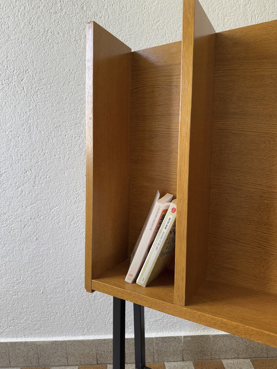 Image 1 of Bibliothèque Présentoir Vintage