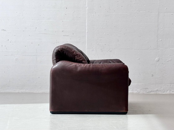 Image 1 of Maralunga Ledersessel mit Ottoman von Vico Magistretti für Cassina, Italien, 1970er Jahre