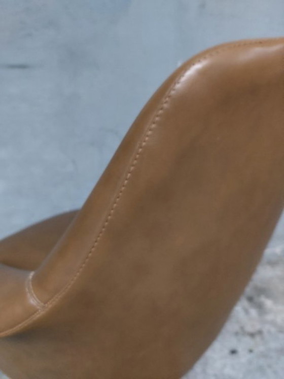 Mid-Century Swivel Chairs – Draaistoelen, Plastic (photo 32 of 39)