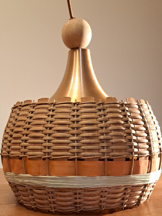 Image 1 of Lámpara colgante Doria, años 70, latón y teca, aspecto tejido, muy buen estado.