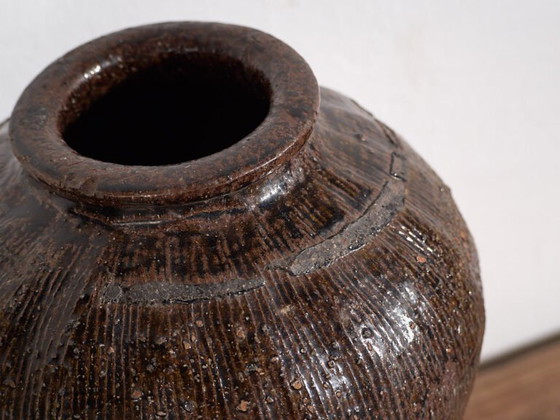 Small antique vase in dark tones (c.1900) #2 (photo 12 of 14)