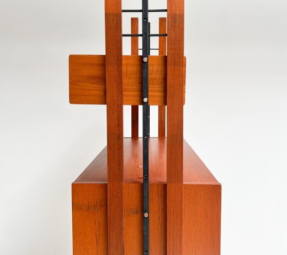 Image 1 of Singular librería independiente de teca, Italia, años 60