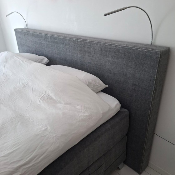 Image 1 of Base de colchón Swiss Sense | Tamaño único 200×220 cm | En perfecto estado + luces