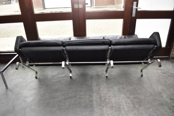 Image 1 of Praktische Qualität 1:1 Poul Kjearholm PK 31 Remake Fritz Hansen