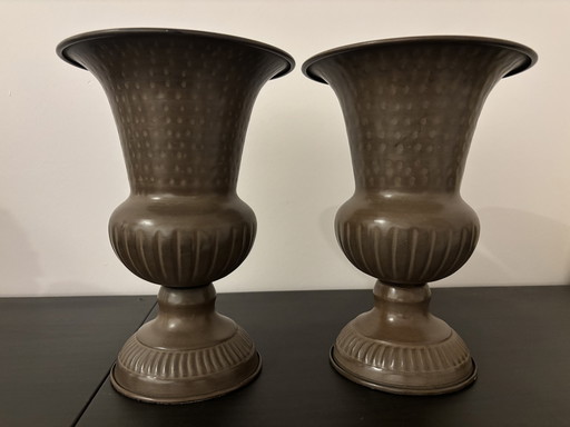 Vases en métal