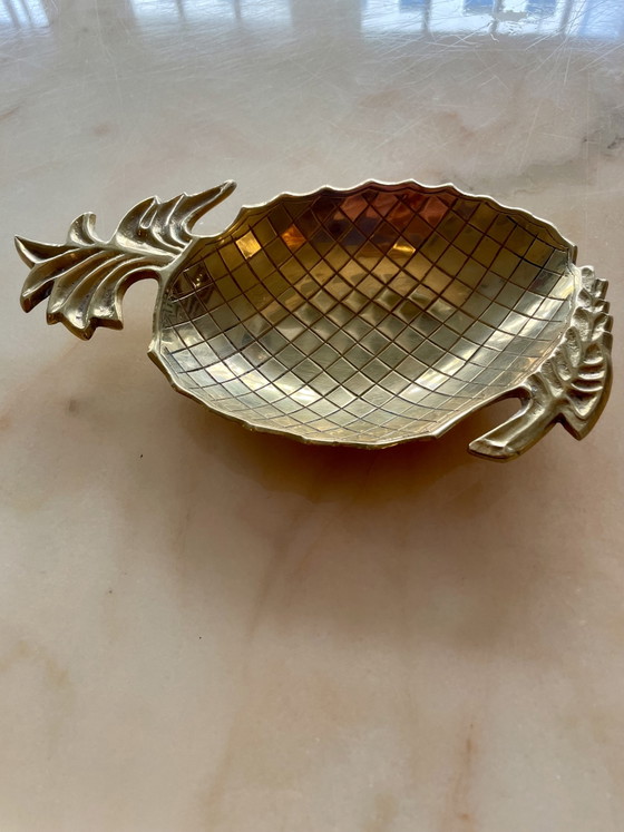 Image 1 of Vide poche snackkom van messing in ananasdesign