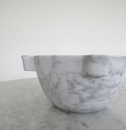 Mortar made of Carrara marble - High-quality marble bowl for kitchen & design / decoration