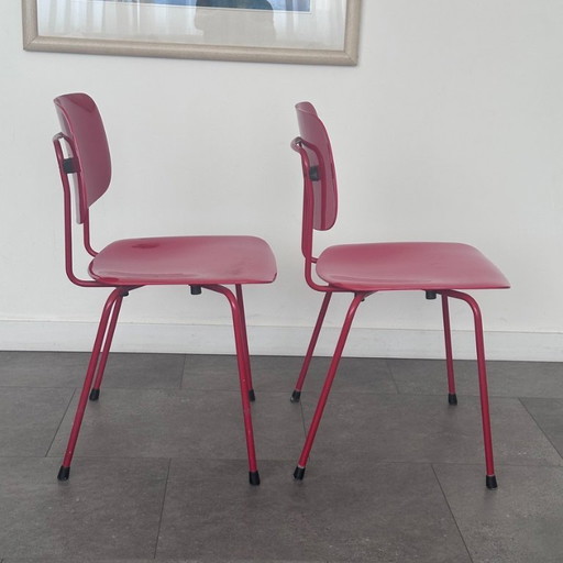 2 Red FSK Revolt chairs, Friso Kramer, Ahrend 1997