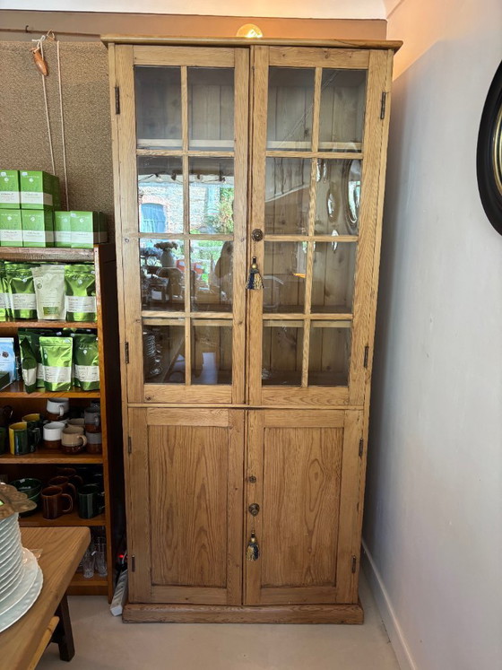 Image 1 of Glazen vitrine