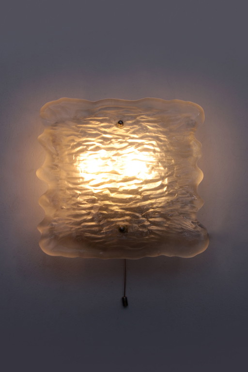 Schöne große Wandleuchte aus wunderschönem Milchglas, 1960, Deutschland