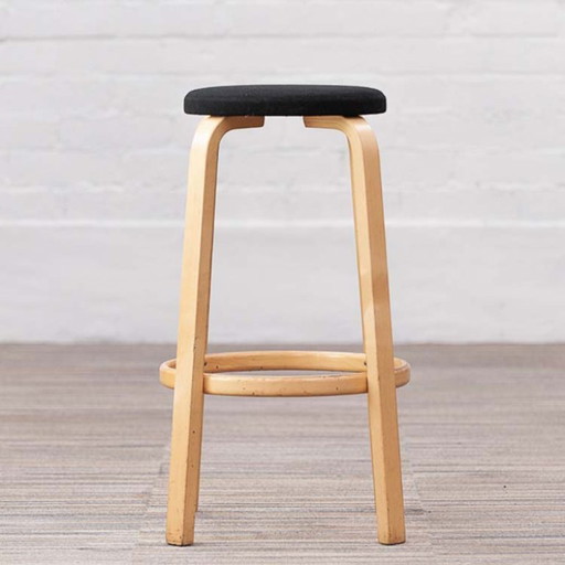 Artek Barhocker 64 Barhocker