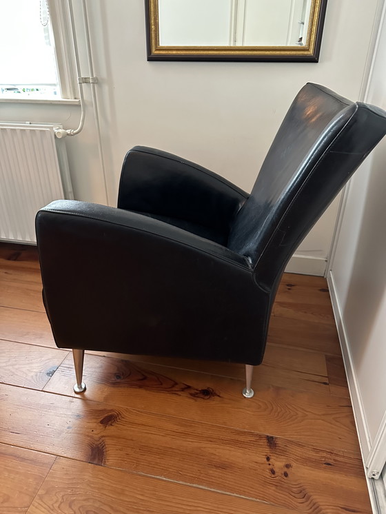 Image 1 of Poltrona in pelle nera