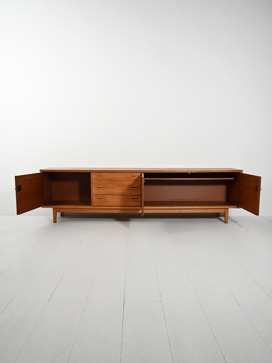 Image 1 of Credenza vintage in noce degli anni '60
