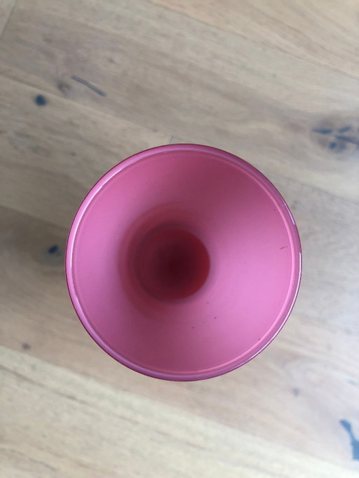 Gran jarrón con pie opalino