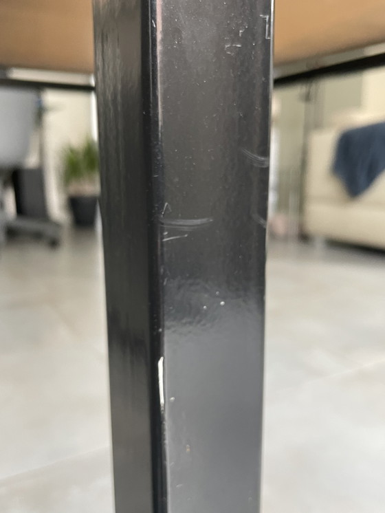 Image 1 of Moderne eettafel