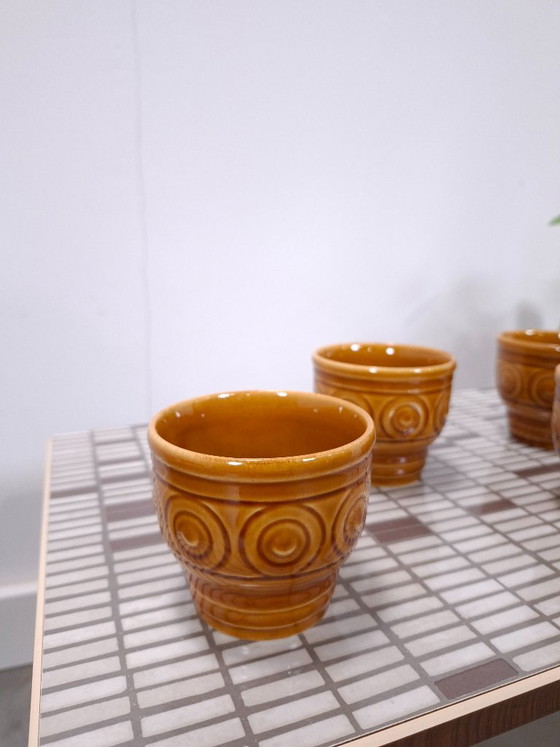 Image 1 of Juego de tazas de café de porcelana marrón y amarilla de la RDA