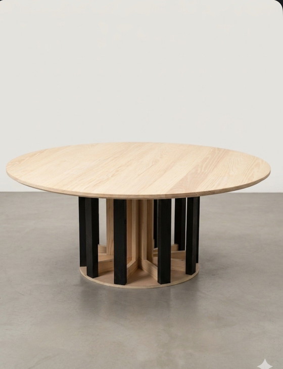 Image 1 of Table basse
