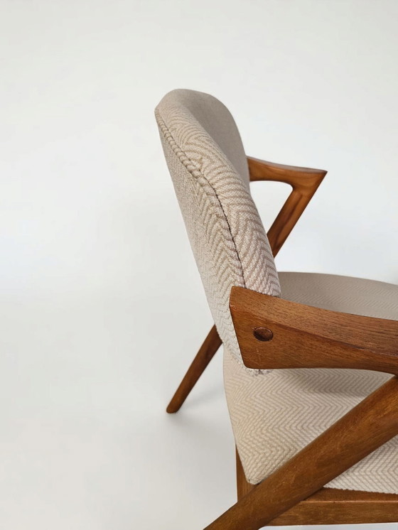 Image 1 of Lot de 4 chaises à accoudoirs en teck Chaises de salle à manger Chaises Kai Kristiansen Modèle 42
