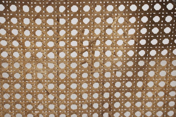 Sgabello vintage in stile Thonet in canna curvata, supporto per piante con seduta rotonda in rattan, (photo 11 of 16)