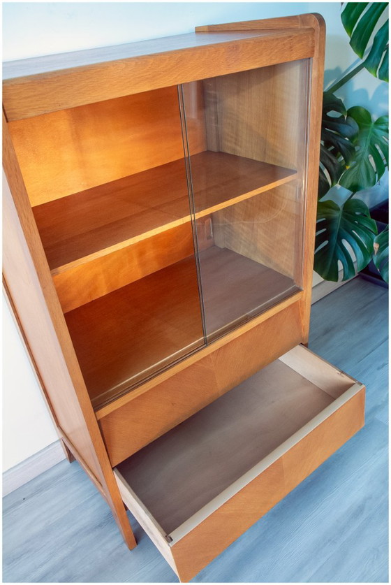Vetrina e contenitori 1950-60 – Vetrine, Legno (photo 7 of 9)