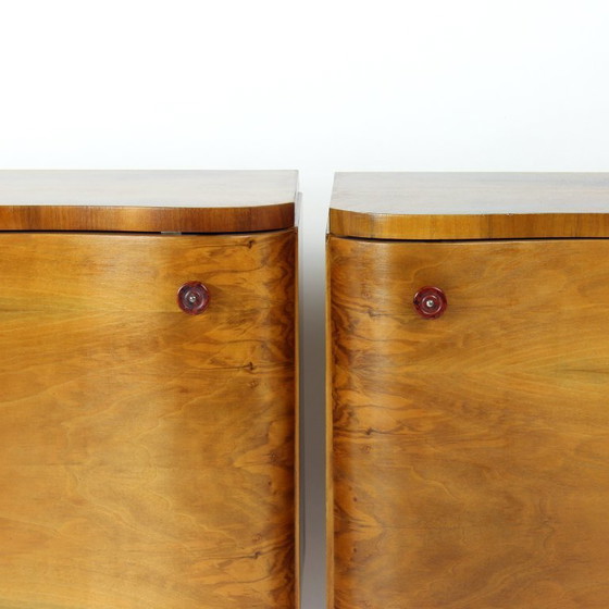 Image 1 of Art Deco nachtkastjes van Jindřich Halabala voor Up Závody, jaren dertig