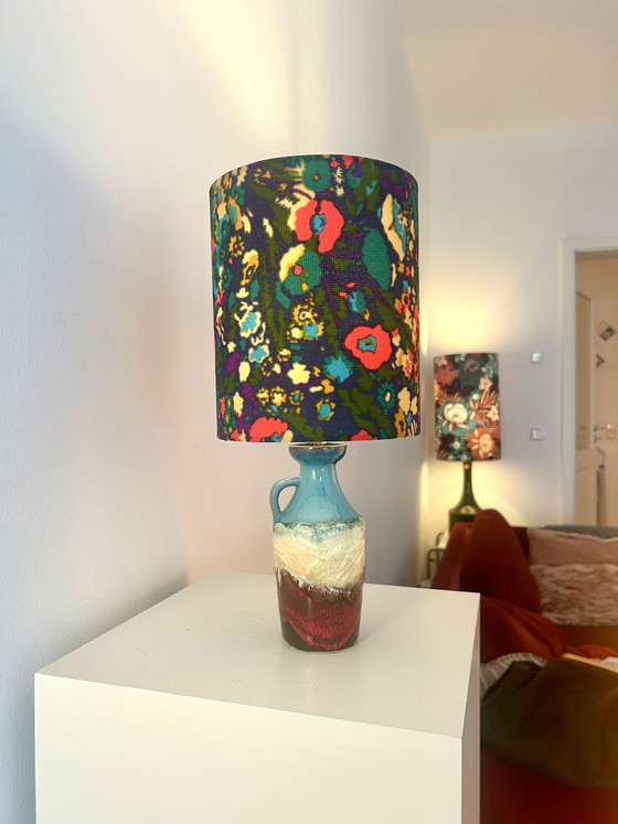 Image 1 of Oost-Duitse aardewerk vaaslamp