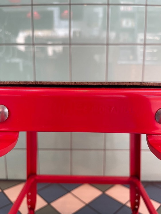 Image 1 of 20 x Aurora metal vintage chair