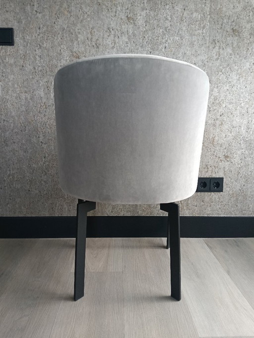 C line sharp hofstede Raanhuis twee stuks