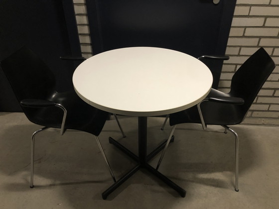 Image 1 of Chaises Kartell - Maui avec accoudoirs + table assortie. - À VENDRE VITE !