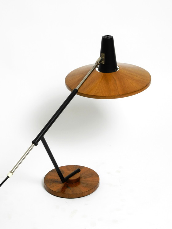 Image 1 of Lampe de table moderne Mid Century par George Frydman pour Temde avec placage de teck en très bon état