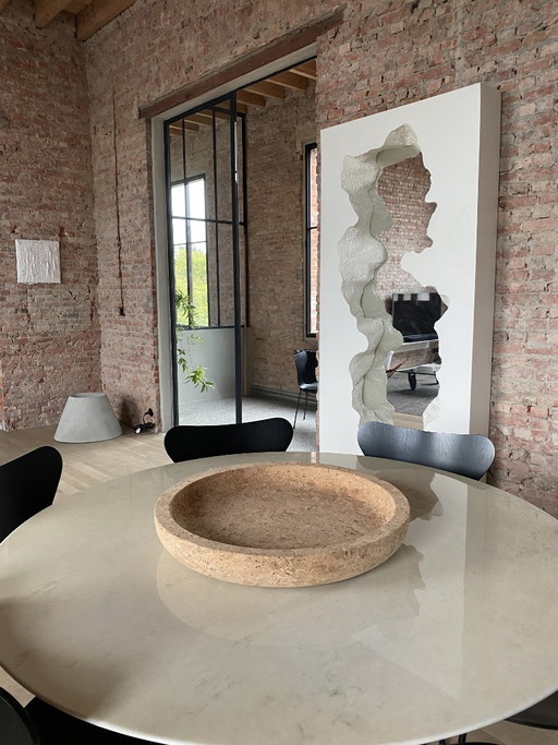 Knoll Saarinen Tulip dining table rond