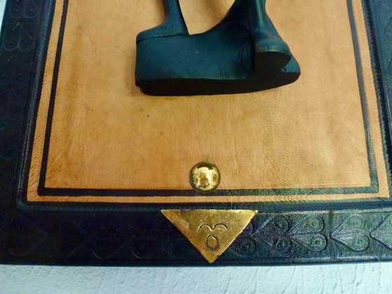 Image 1 of Wandpaneel met abstracte 3-D interpretatie van "De Denker”.