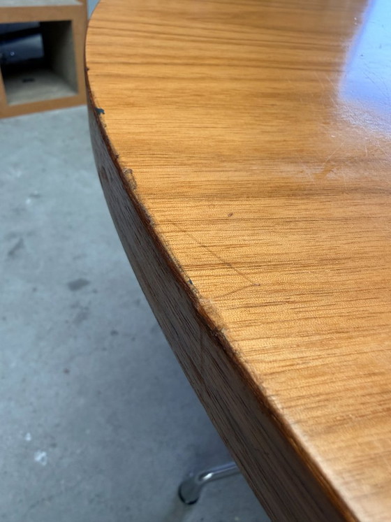Vitra Eames Contract Table (Lagerbestand: 2) – Esstische, Metal, Wood (photo 13 of 19)