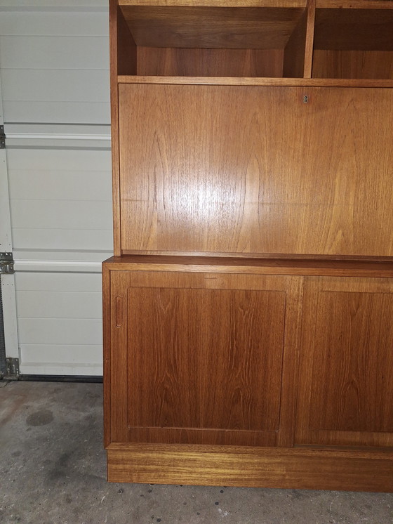 Image 1 of 8
Credenza secretaire d'epoca in teak di Poul Hundevad