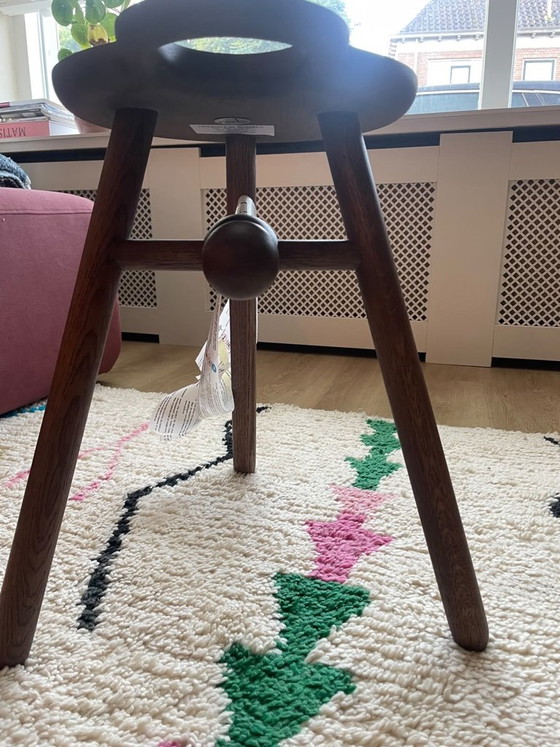 Pode Bottle Stool in noce NUOVO – Tavolini, Legno (photo 3 of 8)