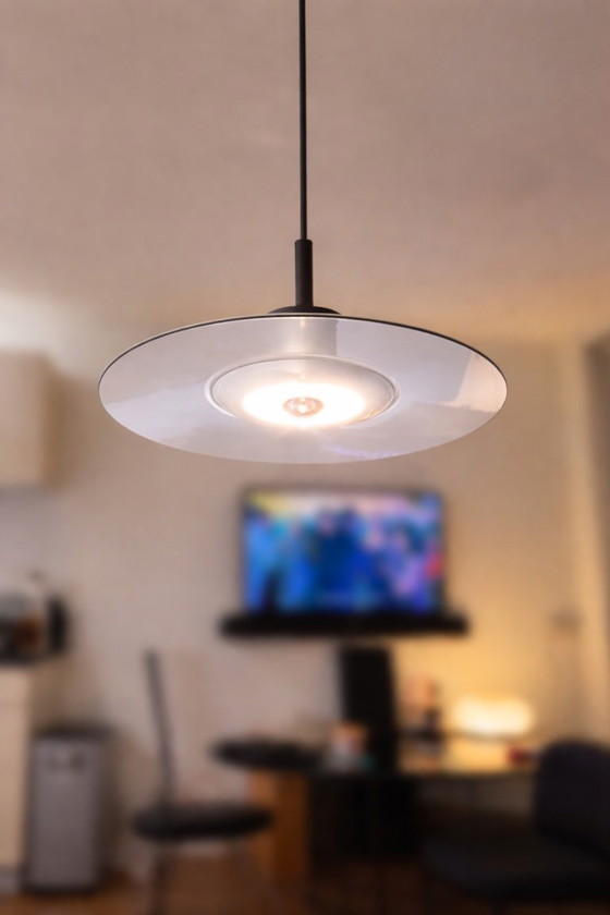 Image 1 of Lámpara con forma de ovni de diseño de mediados de siglo