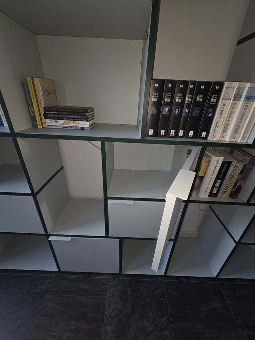 Design cabinet