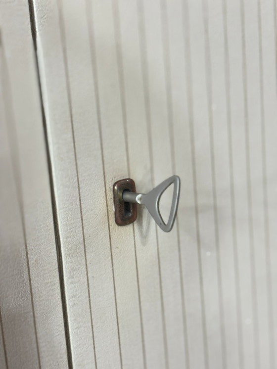 Image 1 of Bellissimo armadio vintage / armadio per la biancheria / ripostiglio / armadio per la camera da letto / armadio di metà secolo