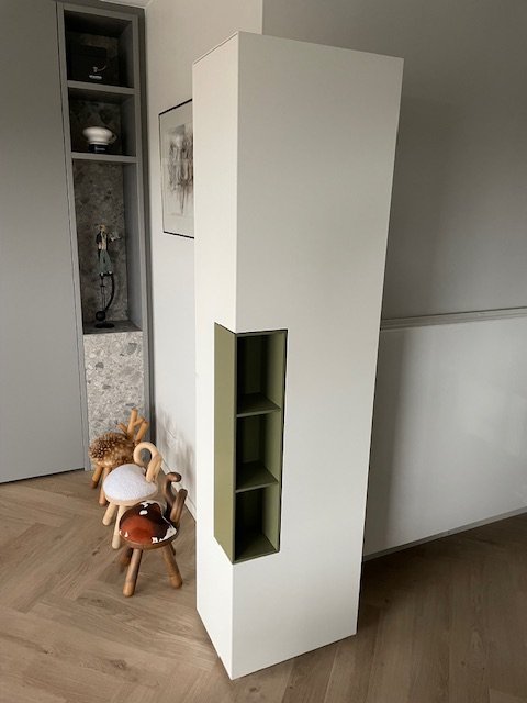 Image 1 of Inmotion column unit with door and rotary open compartment
