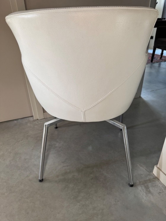 Image 1 of Vintage top quality and comfort Design chairs 6 pieces white leather chrome