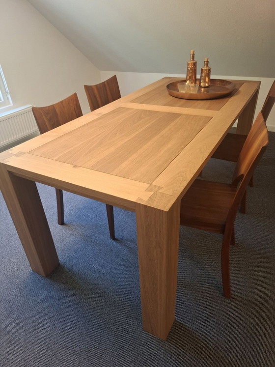 Tavolo da pranzo con giunzioni a coda di rondine – Tavoli da pranzo, Legno (photo 2 of 5)
