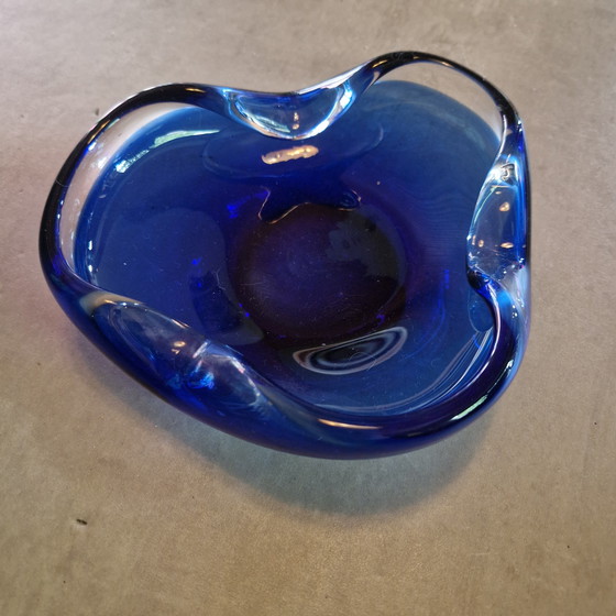 Image 1 of Murano Vintage bol bleu cobalt bol MCM cendrier