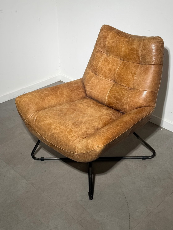 Fauteuil en Cuir Cognac avec Base en Métal Industriel (photo 3 of 6)