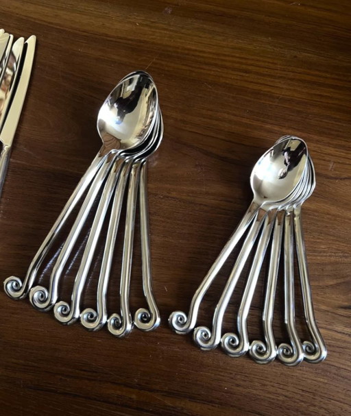 Set di posate in acciaio inox da 30 pezzi - Design a spirale/vortice - Servizio da tavola originale (photo 2 of 7)