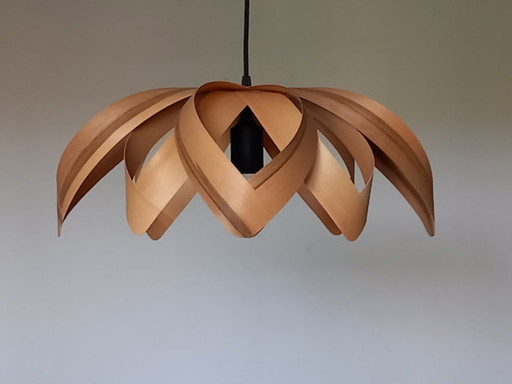 Makeristo Hanging Lamp - Satin Walnut