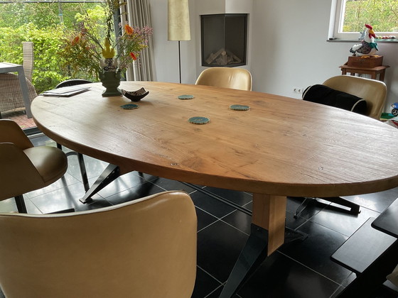 Image 1 of Esstisch/Konferenztisch aus massiver Eiche