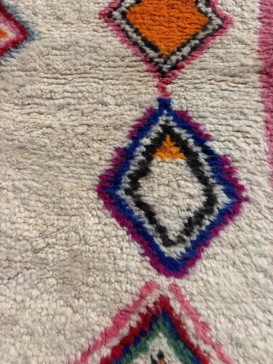 Image 1 of Tapis marocain moderne et coloré 200x300 cm, authentique tapis marocain, tapis berbère