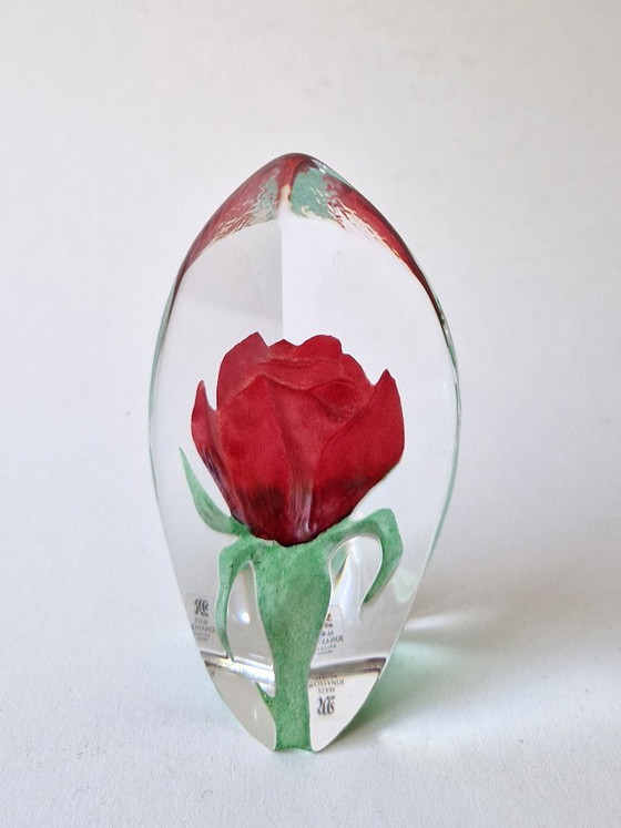 Mats Jonasson Suède - Sculpture en verre avec rose - Signée – Sculptures en verre, Glass (photo 3 of 5)