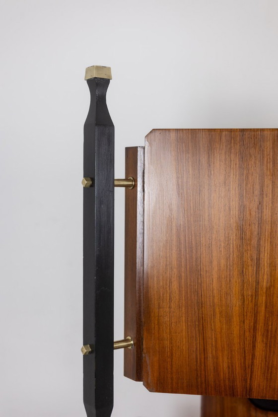 Image 1 of Coppia di armadi italiani impiallacciati in teak. Circa 1960.