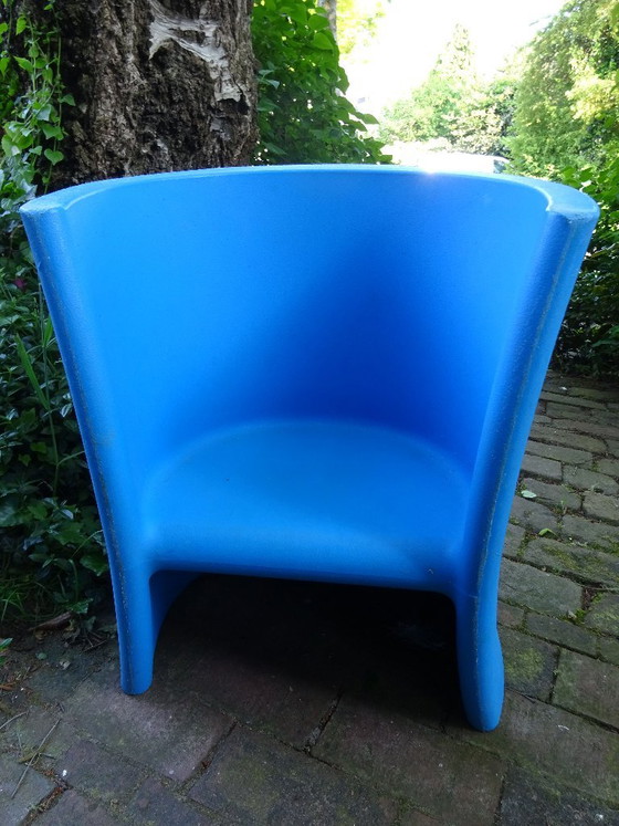 Sedia per bambini blu Trioli di Eero Aarnio per Magis Italy – Oggetti decorativi, Plastica (photo 5 of 9)